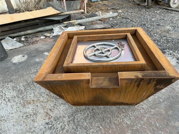 Swimming Pool Decorative Water And Fire Bowls factory